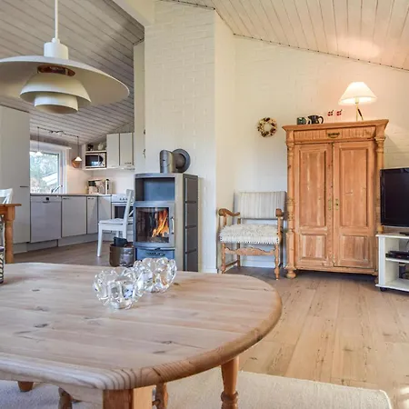 Stunning Home In Blavand With Sauna * Блаванн